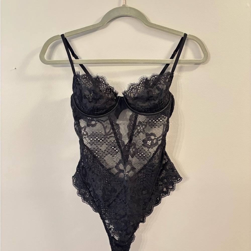Elegant Black Eyelash Lace Bodysuit Teddy Lingerie